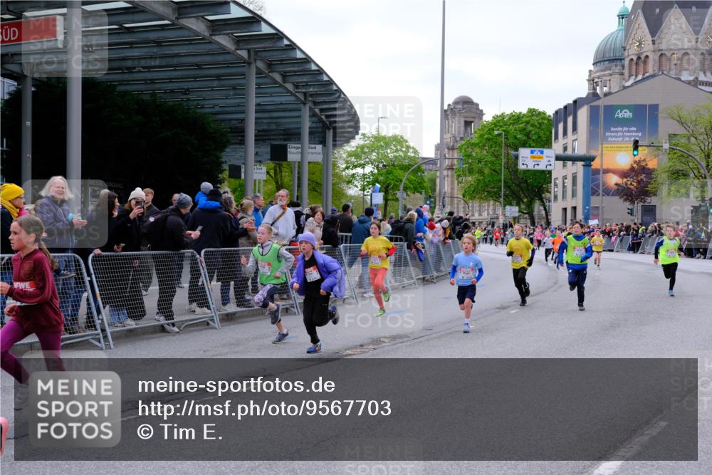 25.04.2026 - Das Zehntel Tim E. http://msf.ph/oto/9567703 25.04.2026 08:50:48 Ziel 1197, 1200, 1284, 1523, 1719, 1731, 1888, 1987, 2656, 2806, 2820, 3178, 3215, 3261, 3303, 3309, 3330, 3627, 3690, 3843, 3967 meine-sportfotos.de