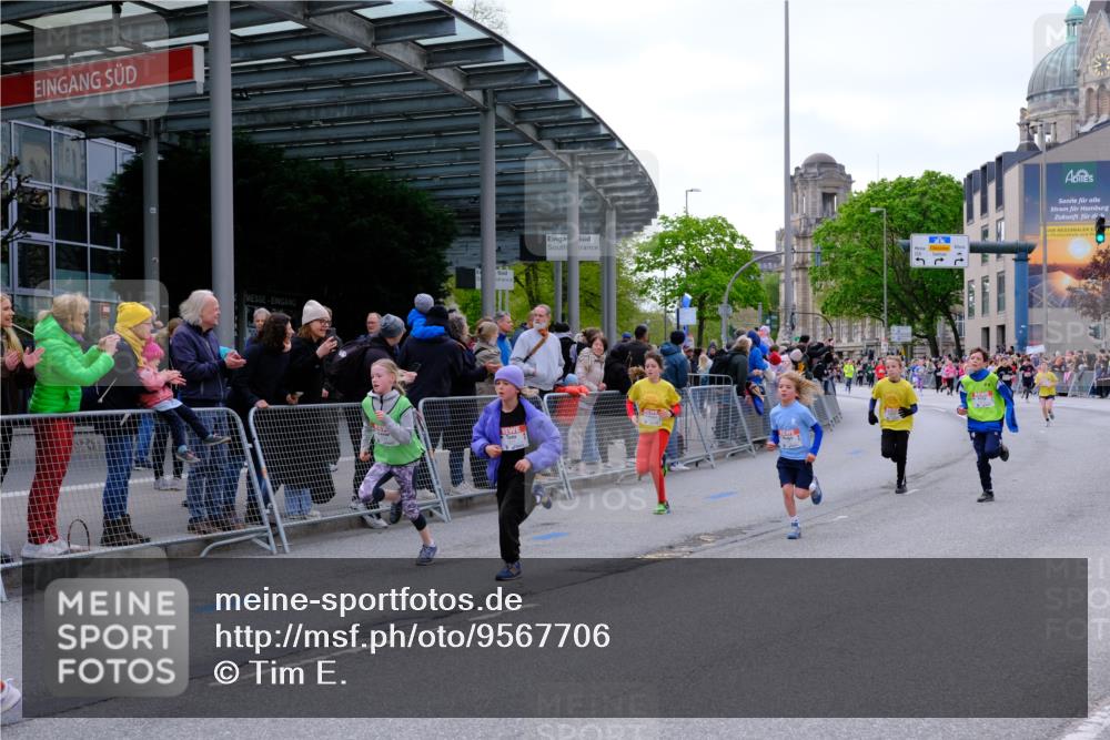 25.04.2026 - Das Zehntel Tim E. http://msf.ph/oto/9567706 25.04.2026 08:50:48 Ziel 1197, 1200, 1284, 1523, 1719, 1731, 1888, 1987, 2656, 2806, 2820, 3178, 3215, 3261, 3303, 3309, 3330, 3627, 3690, 3843, 3967 meine-sportfotos.de