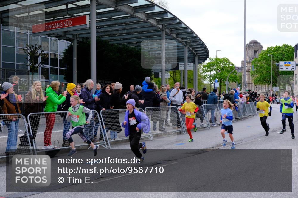 25.04.2026 - Das Zehntel Tim E. http://msf.ph/oto/9567710 25.04.2026 08:50:48 Ziel 1197, 1200, 1284, 1523, 1719, 1731, 1888, 1987, 2656, 2806, 2820, 3178, 3215, 3261, 3303, 3309, 3330, 3627, 3690, 3843, 3967 meine-sportfotos.de