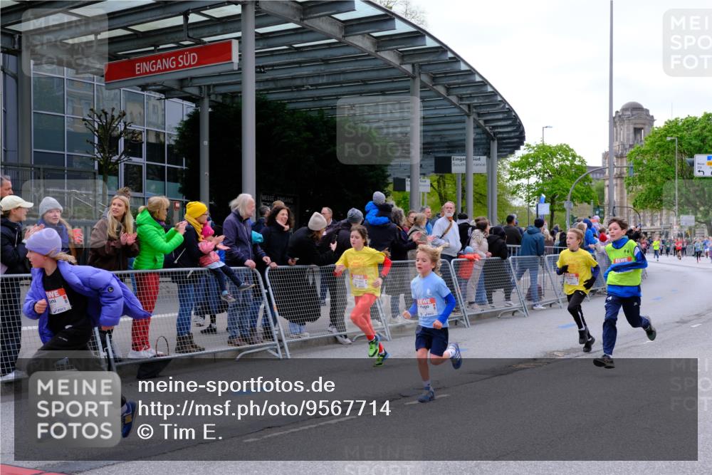 25.04.2026 - Das Zehntel Tim E. http://msf.ph/oto/9567714 25.04.2026 08:50:49 Ziel 1197, 1200, 1284, 1523, 1719, 1731, 1888, 1987, 2656, 2806, 2820, 3215, 3261, 3303, 3309, 3330, 3627, 3690, 3843, 3967 meine-sportfotos.de