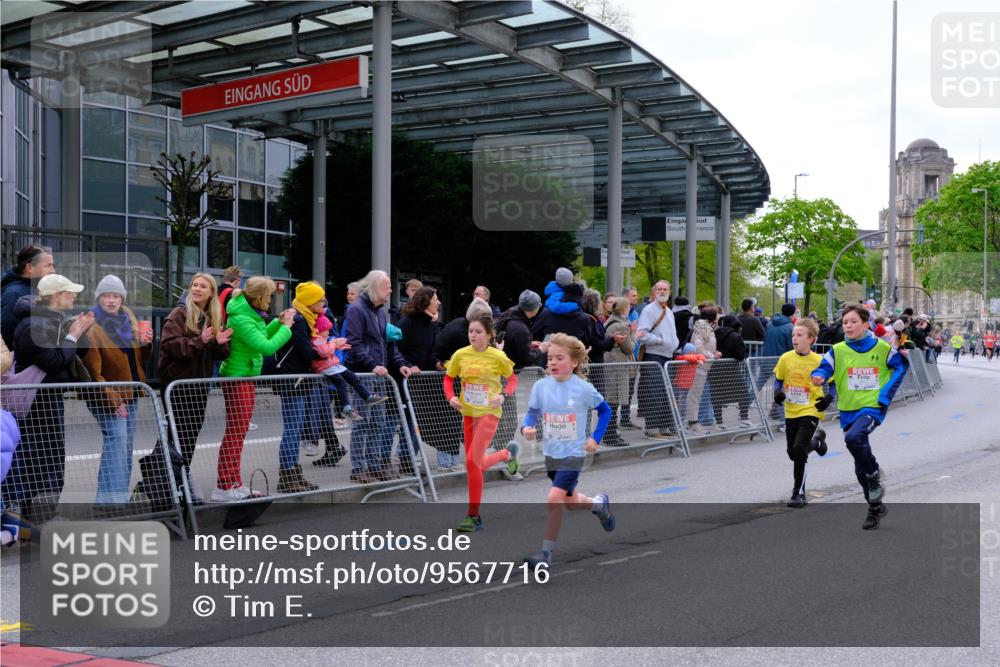 25.04.2026 - Das Zehntel Tim E. http://msf.ph/oto/9567716 25.04.2026 08:50:49 Ziel 1197, 1200, 1284, 1523, 1719, 1731, 1888, 1987, 2656, 2806, 2820, 3215, 3261, 3303, 3309, 3330, 3627, 3690, 3843, 3967 meine-sportfotos.de