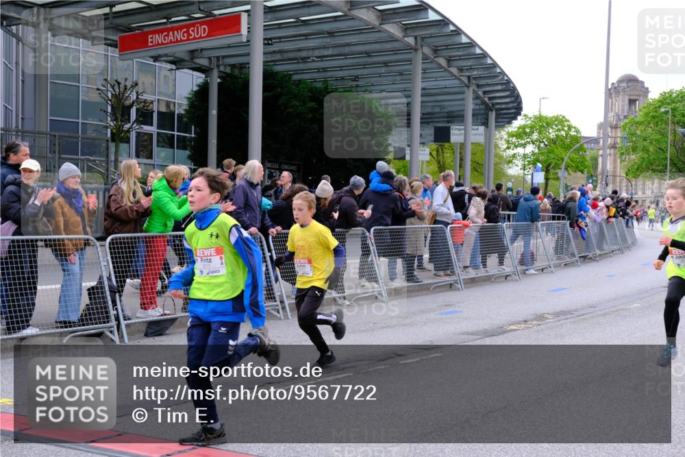 25.04.2026 - Das Zehntel Tim E. http://msf.ph/oto/9567722 25.04.2026 08:50:51 Ziel 1197, 1200, 1284, 1731, 1888, 1987, 2656, 2806, 2820, 3215, 3261, 3303, 3309, 3330, 3627, 3690, 3967, 3978 meine-sportfotos.de