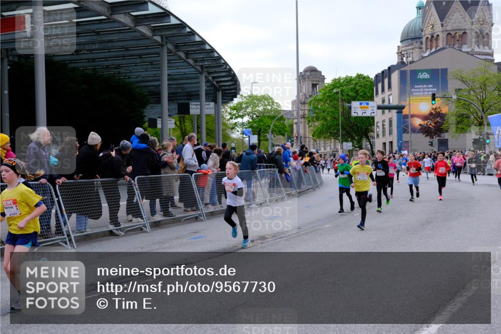 25.04.2026 - Das Zehntel Tim E. http://msf.ph/oto/9567730 25.04.2026 08:50:56 Ziel 1197, 1542, 1729, 1739, 1888, 2598, 2616, 2624, 2800, 2806, 2820, 3097, 3215, 3309, 3461, 3627, 3978 meine-sportfotos.de