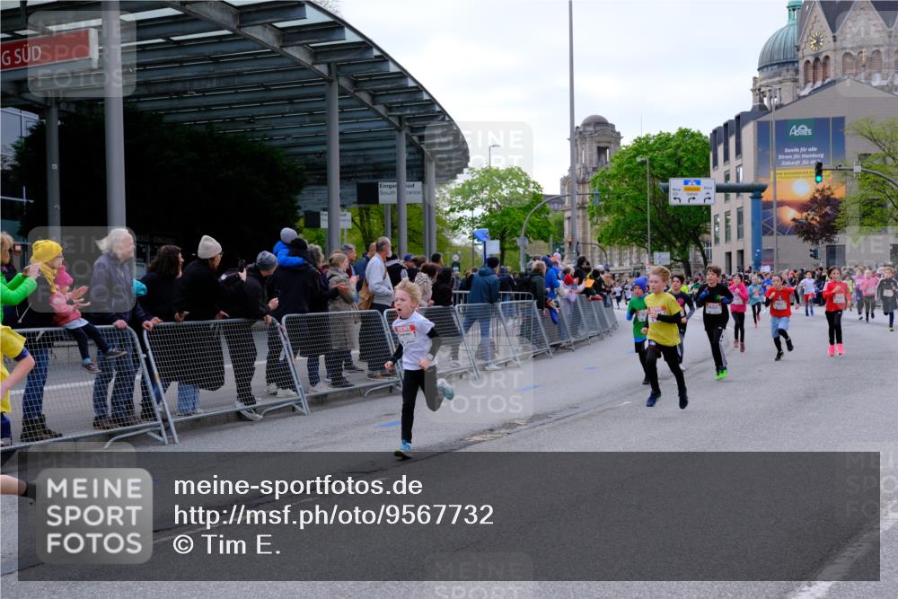 25.04.2026 - Das Zehntel Tim E. http://msf.ph/oto/9567732 25.04.2026 08:50:57 Ziel 1197, 1542, 1729, 1739, 1888, 2598, 2616, 2624, 2800, 2806, 2820, 3097, 3215, 3461, 3978, 4015 meine-sportfotos.de