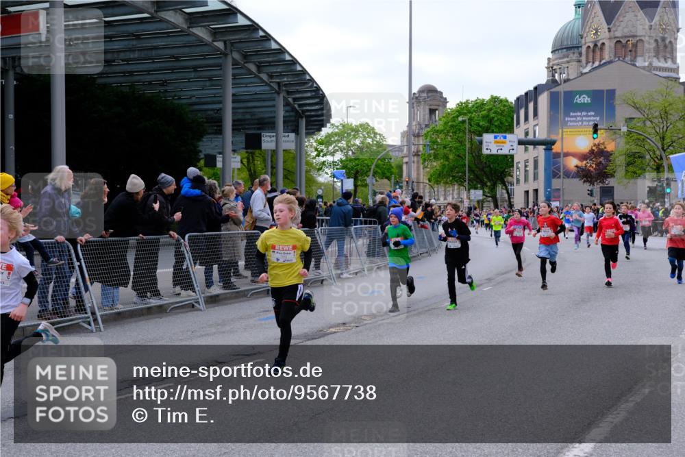 25.04.2026 - Das Zehntel Tim E. http://msf.ph/oto/9567738 25.04.2026 08:50:58 Ziel 1542, 1729, 1739, 1888, 2598, 2616, 2624, 2800, 2820, 3097, 3215, 3461, 3648, 3978, 4015 meine-sportfotos.de