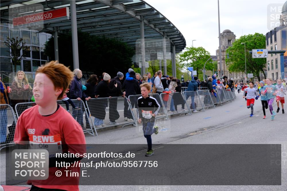 25.04.2026 - Das Zehntel Tim E. http://msf.ph/oto/9567756 25.04.2026 08:51:02 Ziel 1542, 1729, 1739, 2066, 2162, 2169, 2320, 2598, 2616, 2624, 2800, 2894, 3097, 3352, 3461, 3570, 3648, 3978, 4015 meine-sportfotos.de