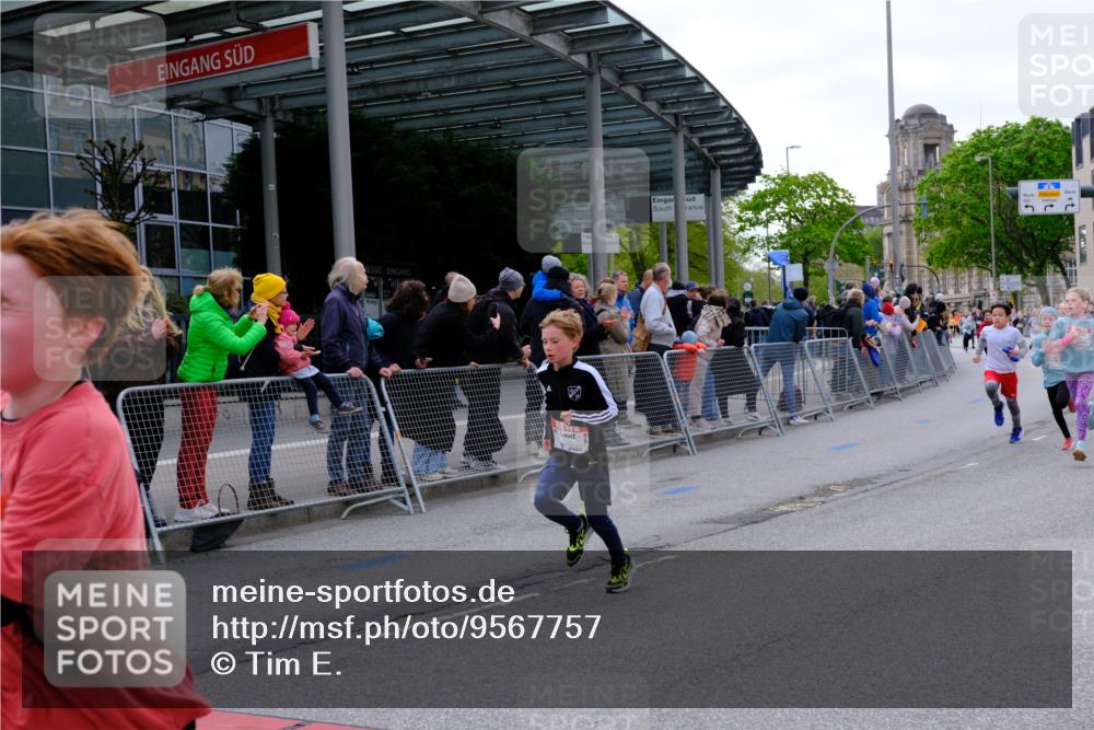 25.04.2026 - Das Zehntel Tim E. http://msf.ph/oto/9567757 25.04.2026 08:51:02 Ziel 1542, 1729, 1739, 2066, 2162, 2169, 2320, 2598, 2616, 2624, 2800, 2894, 3097, 3352, 3461, 3570, 3648, 3978, 4015 meine-sportfotos.de