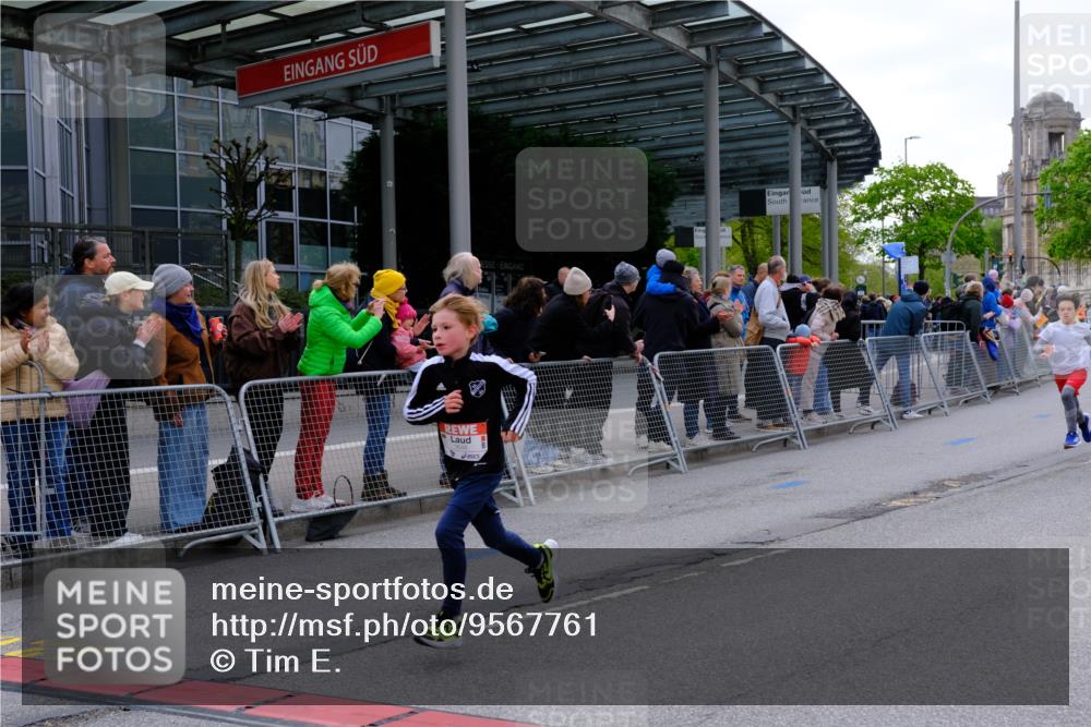 25.04.2026 - Das Zehntel Tim E. http://msf.ph/oto/9567761 25.04.2026 08:51:02 Ziel 1542, 1729, 1739, 2066, 2162, 2169, 2320, 2598, 2616, 2624, 2800, 2894, 3097, 3352, 3461, 3570, 3648, 3978, 4015 meine-sportfotos.de