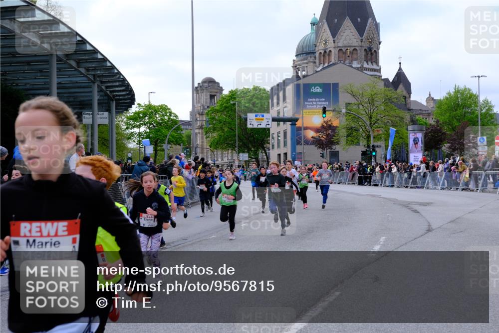 25.04.2026 - Das Zehntel Tim E. http://msf.ph/oto/9567815 25.04.2026 08:51:17 Ziel 1017, 1018, 1198, 1224, 1279, 1281, 1282, 1286, 1840, 1974, 2161, 2671, 2729, 2761, 2892, 2966, 3040, 3116, 3190, 3227, 3241, 3335, 3336, 3407, 3421, 3428, 3572, 3675, 3807, 4040, 4053 meine-sportfotos.de