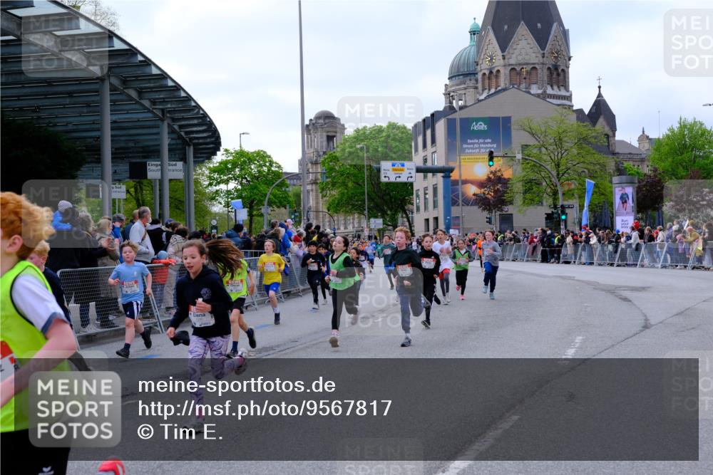 25.04.2026 - Das Zehntel Tim E. http://msf.ph/oto/9567817 25.04.2026 08:51:17 Ziel 1017, 1018, 1198, 1224, 1279, 1281, 1282, 1286, 1840, 1974, 2161, 2671, 2729, 2761, 2892, 2966, 3040, 3116, 3190, 3227, 3241, 3335, 3336, 3407, 3421, 3428, 3572, 3675, 3807, 4040, 4053 meine-sportfotos.de
