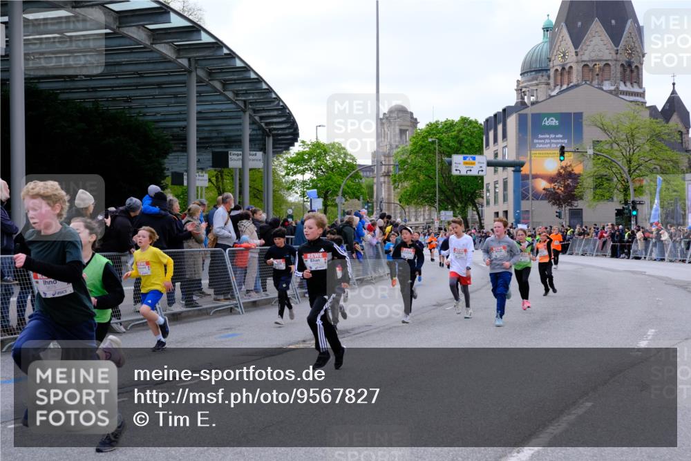 25.04.2026 - Das Zehntel Tim E. http://msf.ph/oto/9567827 25.04.2026 08:51:19 Ziel 1017, 1018, 1111, 1198, 1224, 1250, 1279, 1281, 1286, 1840, 1974, 2161, 2729, 2761, 2892, 2966, 3040, 3087, 3116, 3190, 3227, 3241, 3335, 3336, 3397, 3407, 3421, 3428, 3572, 3675, 3807, 3917, 3932, 4040, 4053 meine-sportfotos.de