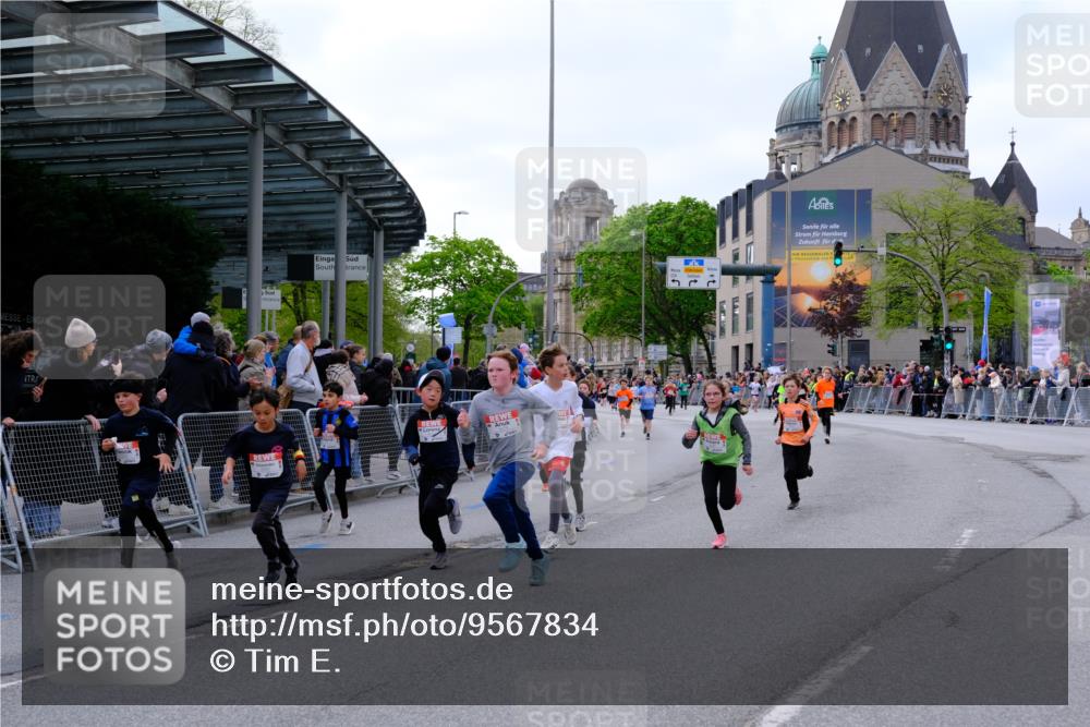 25.04.2026 - Das Zehntel Tim E. http://msf.ph/oto/9567834 25.04.2026 08:51:20 Ziel 1017, 1018, 1111, 1198, 1224, 1250, 1279, 1281, 1286, 1840, 1974, 2161, 2729, 2761, 2892, 2966, 3040, 3087, 3116, 3190, 3227, 3241, 3335, 3336, 3397, 3407, 3421, 3428, 3572, 3675, 3807, 3917, 3932, 3994, 4040, 4053 meine-sportfotos.de