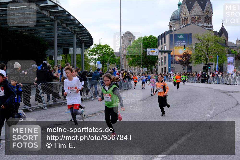 25.04.2026 - Das Zehntel Tim E. http://msf.ph/oto/9567841 25.04.2026 08:51:21 Ziel 1017, 1018, 1111, 1198, 1224, 1239, 1250, 1281, 1286, 1840, 1974, 2161, 2729, 2761, 2892, 2966, 3040, 3087, 3116, 3190, 3227, 3241, 3335, 3336, 3397, 3407, 3421, 3428, 3572, 3675, 3807, 3917, 3932, 3994, 4040, 4053 meine-sportfotos.de