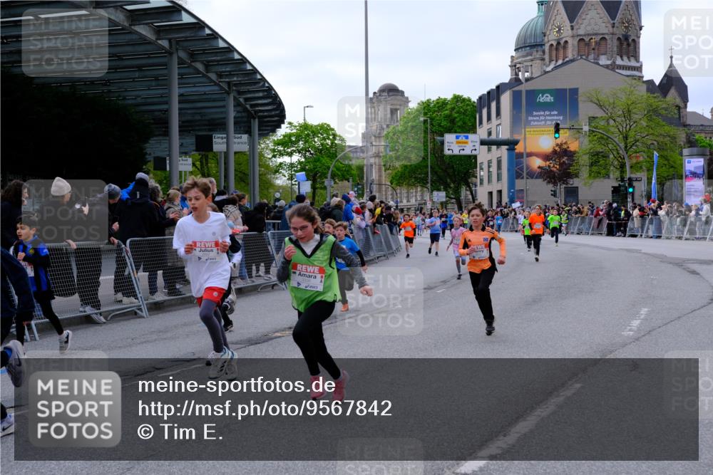 25.04.2026 - Das Zehntel Tim E. http://msf.ph/oto/9567842 25.04.2026 08:51:22 Ziel 1017, 1018, 1111, 1198, 1224, 1239, 1250, 1281, 1286, 1840, 1974, 2161, 2729, 2761, 2892, 2966, 3040, 3087, 3116, 3190, 3227, 3241, 3335, 3336, 3397, 3428, 3572, 3587, 3675, 3807, 3917, 3932, 3994, 4040, 4053 meine-sportfotos.de