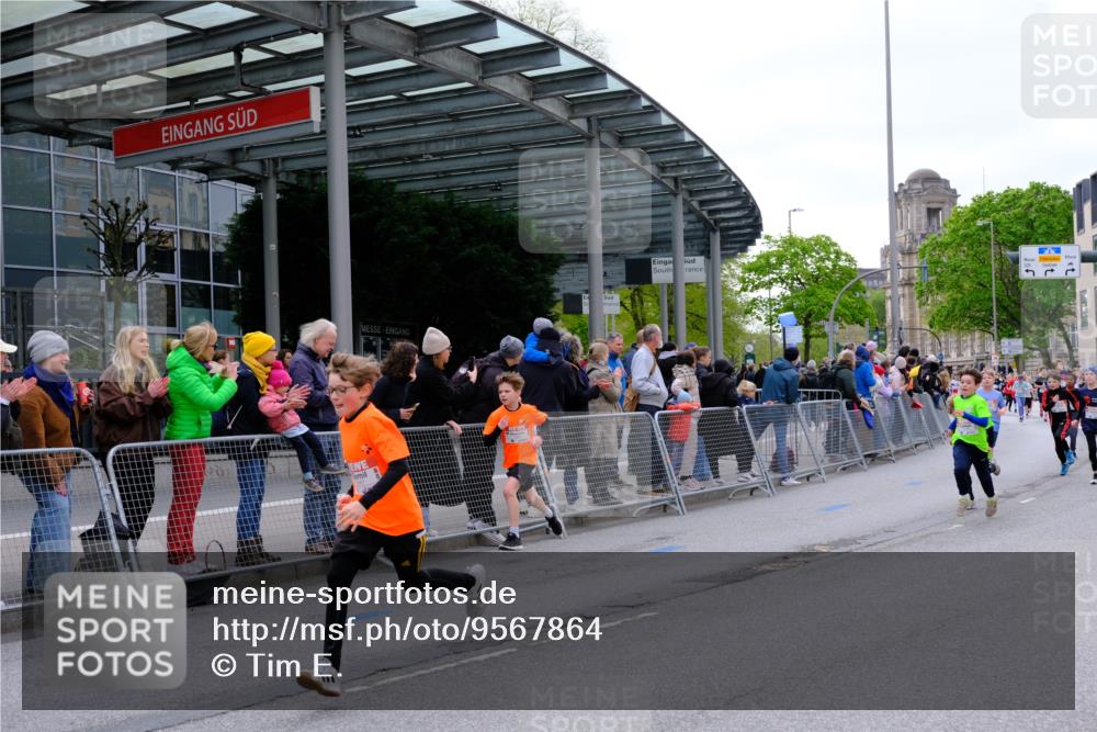 25.04.2026 - Das Zehntel Tim E. http://msf.ph/oto/9567864 25.04.2026 08:51:27 Ziel 1111, 1198, 1224, 1239, 1250, 1509, 1514, 1857, 2044, 2603, 2729, 2892, 2909, 2966, 3040, 3087, 3335, 3336, 3397, 3428, 3585, 3587, 3917, 3932, 3994, 4053 meine-sportfotos.de