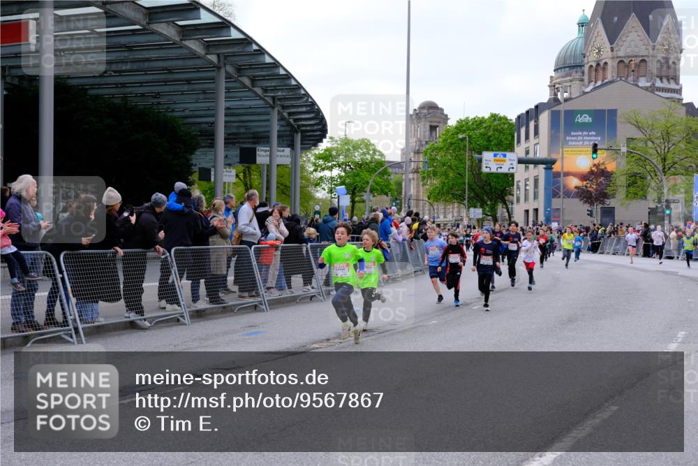 25.04.2026 - Das Zehntel Tim E. http://msf.ph/oto/9567867 25.04.2026 08:51:27 Ziel 1111, 1198, 1224, 1239, 1250, 1509, 1514, 1857, 2044, 2603, 2729, 2892, 2909, 2966, 3040, 3087, 3335, 3336, 3397, 3428, 3585, 3587, 3917, 3932, 3994, 4053 meine-sportfotos.de