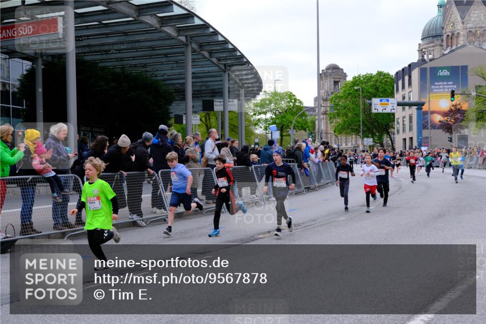 25.04.2026 - Das Zehntel Tim E. http://msf.ph/oto/9567878 25.04.2026 08:51:29 Ziel 1111, 1224, 1239, 1250, 1509, 1514, 1847, 1857, 2044, 2603, 2892, 2909, 3040, 3087, 3336, 3345, 3397, 3585, 3587, 3917, 3932, 3994, 4053 meine-sportfotos.de