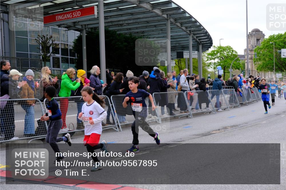 25.04.2026 - Das Zehntel Tim E. http://msf.ph/oto/9567895 25.04.2026 08:51:32 Ziel 1022, 1034, 1140, 1239, 1509, 1514, 1634, 1847, 1857, 2044, 2262, 2299, 2599, 2603, 2909, 2925, 3110, 3220, 3251, 3345, 3585, 3587, 3994, 4045 meine-sportfotos.de