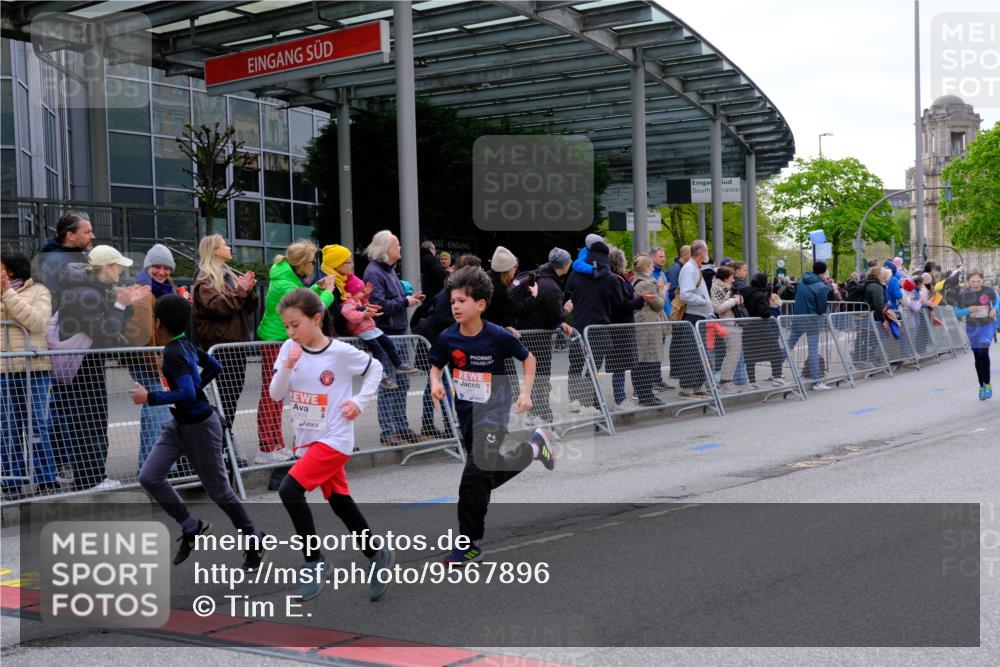 25.04.2026 - Das Zehntel Tim E. http://msf.ph/oto/9567896 25.04.2026 08:51:32 Ziel 1022, 1034, 1140, 1239, 1509, 1514, 1634, 1847, 1857, 2044, 2262, 2299, 2599, 2603, 2909, 2925, 3110, 3220, 3251, 3345, 3585, 3587, 3994, 4045 meine-sportfotos.de