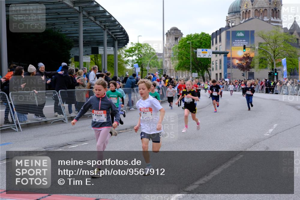 25.04.2026 - Das Zehntel Tim E. http://msf.ph/oto/9567912 25.04.2026 08:51:37 Ziel 1022, 1034, 1140, 1149, 1222, 1308, 1514, 1634, 1847, 1857, 2044, 2261, 2262, 2299, 2451, 2453, 2599, 2601, 2603, 2623, 2643, 2648, 2684, 2909, 2925, 3110, 3220, 3251, 3345, 4045 meine-sportfotos.de