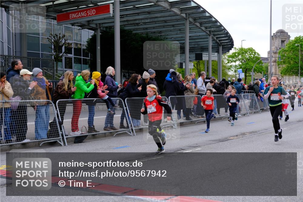 25.04.2026 - Das Zehntel Tim E. http://msf.ph/oto/9567942 25.04.2026 08:51:42 Ziel 1022, 1030, 1034, 1140, 1149, 1222, 1308, 1628, 1633, 1634, 1710, 2021, 2036, 2241, 2261, 2262, 2299, 2451, 2453, 2599, 2601, 2605, 2618, 2623, 2643, 2648, 2684, 2890, 2925, 3110, 3220, 3251, 4045 meine-sportfotos.de
