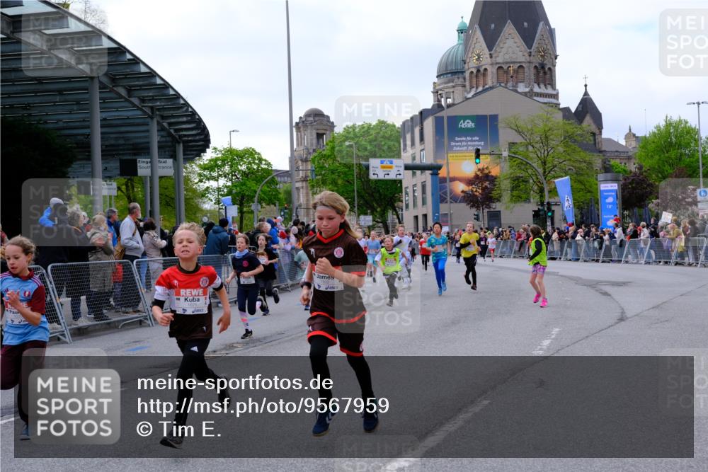 25.04.2026 - Das Zehntel Tim E. http://msf.ph/oto/9567959 25.04.2026 08:51:45 Ziel 1030, 1149, 1222, 1308, 1326, 1628, 1631, 1633, 1710, 2021, 2036, 2241, 2261, 2451, 2453, 2601, 2605, 2618, 2623, 2643, 2648, 2684, 2746, 2890, 3078, 3134, 3249, 3830, 4048 meine-sportfotos.de