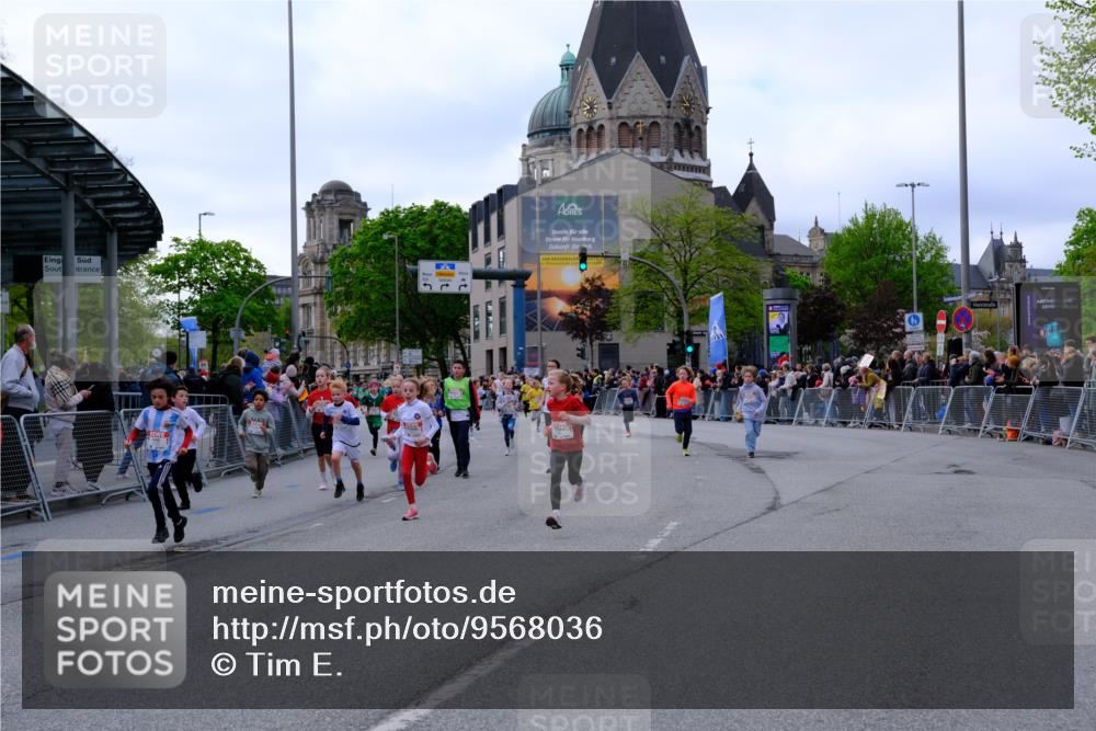 25.04.2026 - Das Zehntel Tim E. http://msf.ph/oto/9568036 25.04.2026 08:52:02 Ziel 1139, 1147, 1367, 1589, 1730, 1761, 1769, 1789, 1798, 1848, 1943, 1981, 2300, 2307, 2325, 2659, 2660, 2870, 2871, 2873, 2877, 2884, 2901, 2990, 3112, 3164, 3167, 3175, 3214, 3348, 3356, 3380, 3512, 3533, 3575, 3691, 3695, 3811, 4037 meine-sportfotos.de