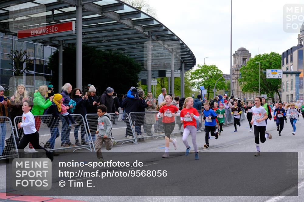 25.04.2026 - Das Zehntel Tim E. http://msf.ph/oto/9568056 25.04.2026 08:52:04 Ziel 1139, 1147, 1367, 1368, 1460, 1473, 1589, 1761, 1769, 1789, 1798, 1848, 1943, 1981, 2307, 2325, 2659, 2660, 2871, 2884, 2901, 2990, 3112, 3164, 3175, 3214, 3348, 3356, 3380, 3512, 3533, 3575, 3691, 3695, 3789, 3808, 3811, 4037 meine-sportfotos.de