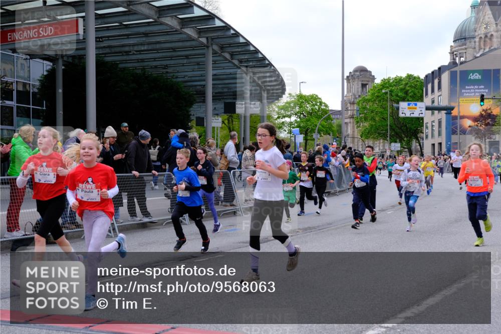 25.04.2026 - Das Zehntel Tim E. http://msf.ph/oto/9568063 25.04.2026 08:52:06 Ziel 1139, 1147, 1367, 1368, 1460, 1466, 1473, 1589, 1610, 1761, 1789, 1798, 1848, 1943, 1981, 2013, 2307, 2325, 2659, 2660, 2785, 2871, 2901, 2990, 3164, 3214, 3348, 3356, 3380, 3481, 3512, 3533, 3561, 3575, 3789, 3808, 3811, 4037 meine-sportfotos.de