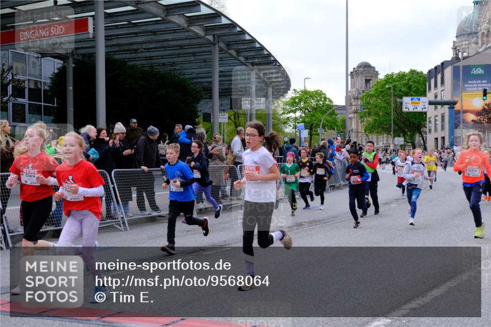 25.04.2026 - Das Zehntel Tim E. http://msf.ph/oto/9568064 25.04.2026 08:52:06 Ziel 1139, 1147, 1367, 1368, 1460, 1466, 1473, 1589, 1610, 1761, 1789, 1798, 1848, 1943, 1981, 2013, 2307, 2325, 2659, 2660, 2785, 2871, 2901, 2990, 3164, 3214, 3348, 3356, 3380, 3481, 3512, 3533, 3561, 3575, 3789, 3808, 3811, 4037 meine-sportfotos.de