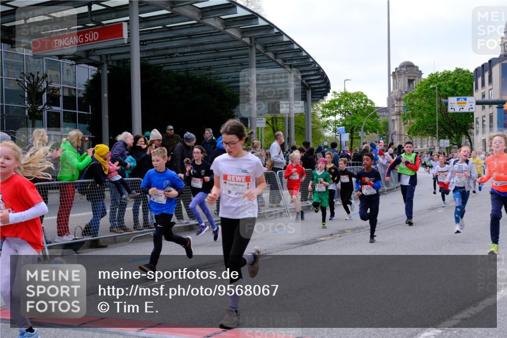 25.04.2026 - Das Zehntel Tim E. http://msf.ph/oto/9568067 25.04.2026 08:52:06 Ziel 1139, 1147, 1367, 1368, 1460, 1466, 1473, 1589, 1610, 1761, 1789, 1798, 1848, 1943, 1981, 2013, 2307, 2325, 2659, 2660, 2785, 2871, 2901, 2990, 3164, 3214, 3348, 3356, 3380, 3481, 3512, 3533, 3561, 3575, 3789, 3808, 3811, 4037 meine-sportfotos.de