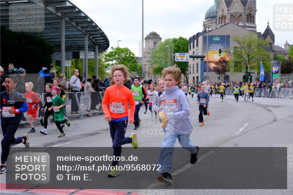 25.04.2026 - Das Zehntel Tim E. http://msf.ph/oto/9568072 25.04.2026 08:52:07 Ziel 1139, 1147, 1367, 1368, 1460, 1466, 1473, 1589, 1610, 1681, 1761, 1789, 1798, 1848, 1981, 2013, 2307, 2325, 2659, 2660, 2785, 2871, 2901, 2990, 3164, 3214, 3348, 3356, 3380, 3481, 3512, 3533, 3547, 3561, 3575, 3576, 3789, 3808, 4037 meine-sportfotos.de