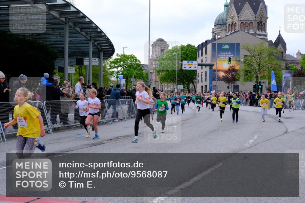 25.04.2026 - Das Zehntel Tim E. http://msf.ph/oto/9568087 25.04.2026 08:52:10 Ziel 1147, 1368, 1460, 1466, 1473, 1610, 1681, 1761, 1848, 1981, 2013, 2307, 2325, 2659, 2660, 2728, 2756, 2767, 2785, 2871, 2980, 3163, 3348, 3356, 3380, 3481, 3525, 3527, 3534, 3547, 3561, 3575, 3576, 3789, 3808 meine-sportfotos.de