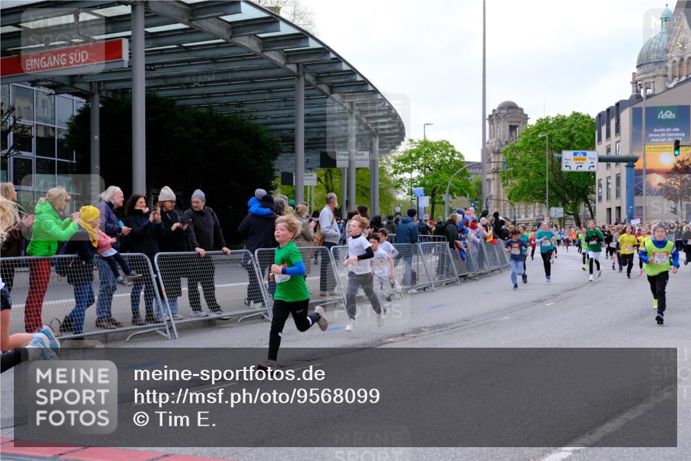 25.04.2026 - Das Zehntel Tim E. http://msf.ph/oto/9568099 25.04.2026 08:52:12 Ziel 1136, 1138, 1147, 1368, 1460, 1466, 1473, 1610, 1681, 1761, 1848, 2013, 2307, 2325, 2659, 2660, 2728, 2756, 2767, 2785, 2789, 2826, 2975, 2980, 2984, 3163, 3181, 3186, 3356, 3481, 3525, 3527, 3534, 3547, 3561, 3575, 3576, 3789, 3808, 3837 meine-sportfotos.de