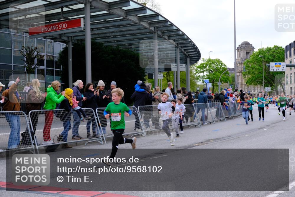 25.04.2026 - Das Zehntel Tim E. http://msf.ph/oto/9568102 25.04.2026 08:52:12 Ziel 1136, 1138, 1147, 1368, 1460, 1466, 1473, 1610, 1681, 1761, 1848, 2013, 2307, 2325, 2659, 2660, 2728, 2756, 2767, 2785, 2789, 2826, 2975, 2980, 2984, 3163, 3181, 3186, 3356, 3481, 3525, 3527, 3534, 3547, 3561, 3575, 3576, 3789, 3808, 3837 meine-sportfotos.de
