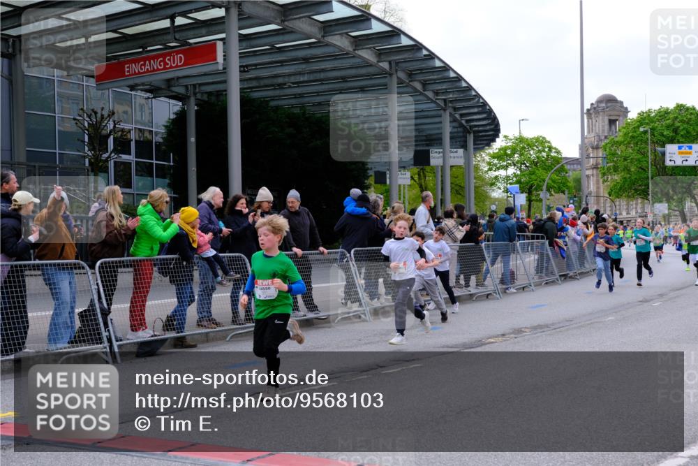25.04.2026 - Das Zehntel Tim E. http://msf.ph/oto/9568103 25.04.2026 08:52:12 Ziel 1136, 1138, 1147, 1368, 1460, 1466, 1473, 1610, 1681, 1761, 1848, 2013, 2307, 2325, 2659, 2660, 2728, 2756, 2767, 2785, 2789, 2826, 2975, 2980, 2984, 3163, 3181, 3186, 3356, 3481, 3525, 3527, 3534, 3547, 3561, 3575, 3576, 3789, 3808, 3837 meine-sportfotos.de