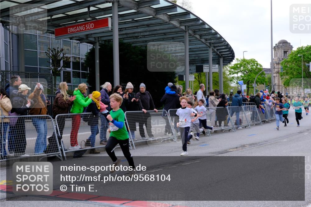 25.04.2026 - Das Zehntel Tim E. http://msf.ph/oto/9568104 25.04.2026 08:52:12 Ziel 1136, 1138, 1147, 1368, 1460, 1466, 1473, 1610, 1681, 1761, 1848, 2013, 2307, 2325, 2659, 2660, 2728, 2756, 2767, 2785, 2789, 2826, 2975, 2980, 2984, 3163, 3181, 3186, 3356, 3481, 3525, 3527, 3534, 3547, 3561, 3575, 3576, 3789, 3808, 3837 meine-sportfotos.de