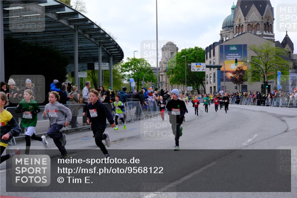 25.04.2026 - Das Zehntel Tim E. http://msf.ph/oto/9568122 25.04.2026 08:52:17 Ziel 1136, 1138, 1466, 1610, 1679, 1681, 1688, 2013, 2728, 2756, 2767, 2785, 2789, 2826, 2899, 2975, 2980, 2984, 3136, 3163, 3181, 3186, 3481, 3525, 3527, 3534, 3547, 3561, 3576, 3674, 3837 meine-sportfotos.de