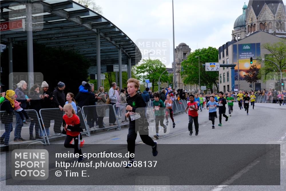 25.04.2026 - Das Zehntel Tim E. http://msf.ph/oto/9568137 25.04.2026 08:52:23 Ziel 1136, 1138, 1171, 1209, 1274, 1398, 1679, 1688, 1718, 1962, 2061, 2492, 2789, 2826, 2899, 2975, 2984, 3010, 3136, 3181, 3186, 3341, 3674, 3837, 4069 meine-sportfotos.de