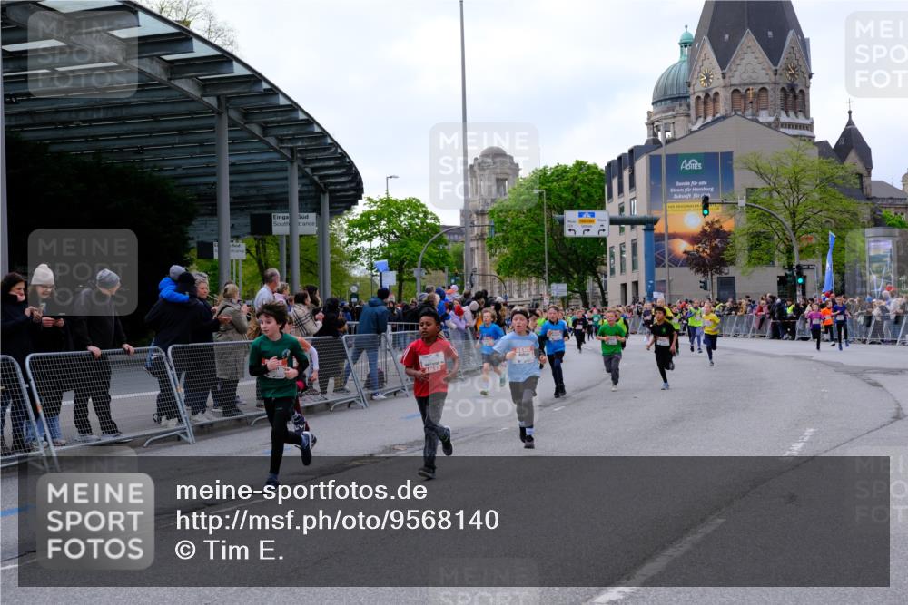 25.04.2026 - Das Zehntel Tim E. http://msf.ph/oto/9568140 25.04.2026 08:52:24 Ziel 1136, 1138, 1171, 1209, 1274, 1275, 1398, 1679, 1684, 1687, 1688, 1718, 1962, 2061, 2492, 2826, 2899, 3010, 3136, 3341, 3674, 3837, 4069 meine-sportfotos.de