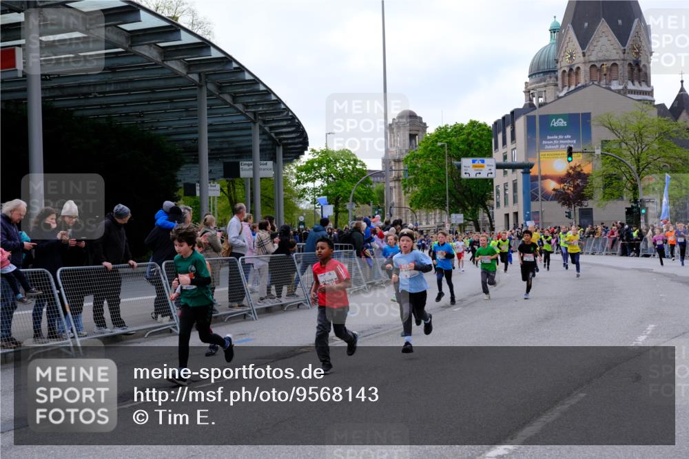 25.04.2026 - Das Zehntel Tim E. http://msf.ph/oto/9568143 25.04.2026 08:52:25 Ziel 1171, 1209, 1274, 1275, 1398, 1679, 1684, 1687, 1688, 1718, 1962, 2061, 2492, 2774, 2786, 2899, 3010, 3136, 3341, 3674, 4069 meine-sportfotos.de