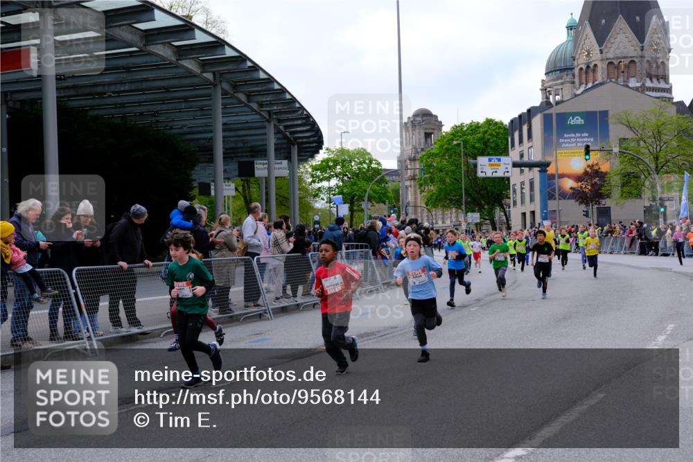 25.04.2026 - Das Zehntel Tim E. http://msf.ph/oto/9568144 25.04.2026 08:52:25 Ziel 1171, 1209, 1274, 1275, 1398, 1679, 1684, 1687, 1688, 1718, 1962, 2061, 2492, 2774, 2786, 2899, 3010, 3136, 3341, 3674, 4069 meine-sportfotos.de