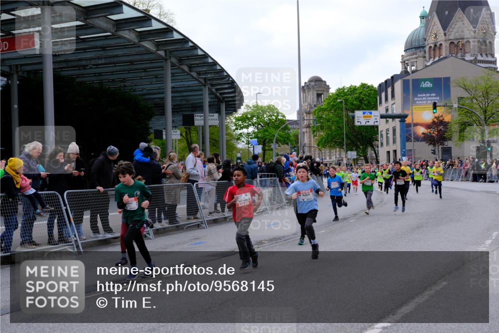 25.04.2026 - Das Zehntel Tim E. http://msf.ph/oto/9568145 25.04.2026 08:52:25 Ziel 1171, 1209, 1274, 1275, 1398, 1679, 1684, 1687, 1688, 1718, 1962, 2061, 2492, 2774, 2786, 2899, 3010, 3136, 3341, 3674, 4069 meine-sportfotos.de