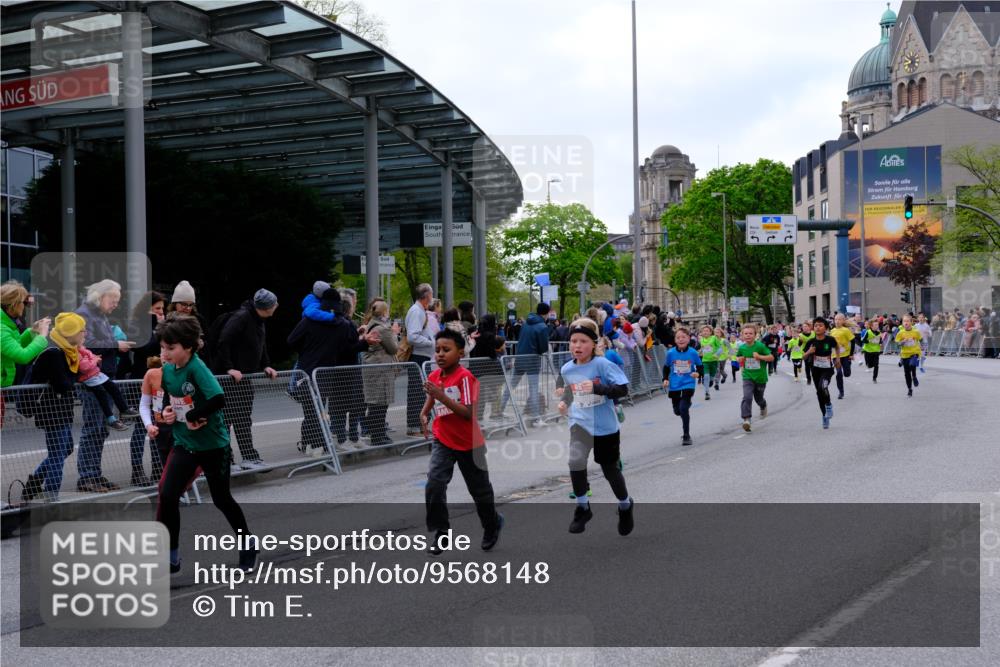 25.04.2026 - Das Zehntel Tim E. http://msf.ph/oto/9568148 25.04.2026 08:52:25 Ziel 1171, 1209, 1274, 1275, 1398, 1679, 1684, 1687, 1688, 1718, 1962, 2061, 2492, 2774, 2786, 2899, 3010, 3136, 3341, 3674, 4069 meine-sportfotos.de