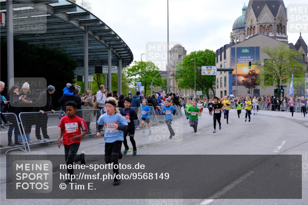 25.04.2026 - Das Zehntel Tim E. http://msf.ph/oto/9568149 25.04.2026 08:52:26 Ziel 1171, 1209, 1274, 1275, 1398, 1679, 1684, 1687, 1718, 1962, 2061, 2492, 2774, 2786, 2899, 3010, 3136, 3341, 3674, 4069 meine-sportfotos.de