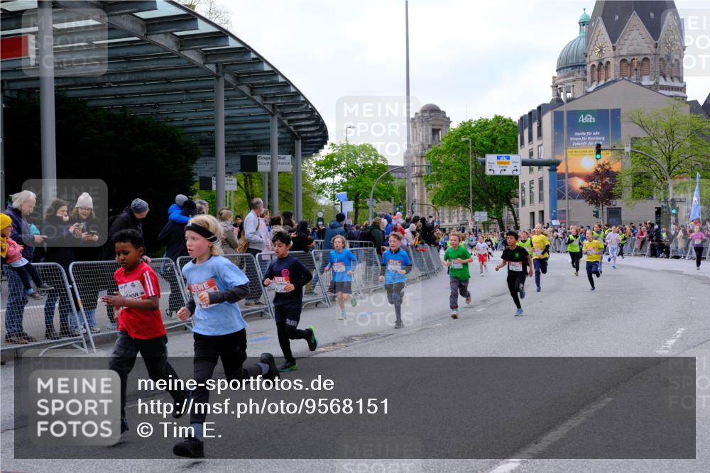 25.04.2026 - Das Zehntel Tim E. http://msf.ph/oto/9568151 25.04.2026 08:52:26 Ziel 1171, 1209, 1274, 1275, 1398, 1679, 1684, 1687, 1718, 1962, 2061, 2492, 2774, 2786, 2899, 3010, 3136, 3341, 3674, 4069 meine-sportfotos.de