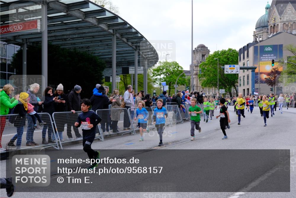 25.04.2026 - Das Zehntel Tim E. http://msf.ph/oto/9568157 25.04.2026 08:52:26 Ziel 1171, 1209, 1274, 1275, 1398, 1679, 1684, 1687, 1718, 1962, 2061, 2492, 2774, 2786, 2899, 3010, 3136, 3341, 3674, 4069 meine-sportfotos.de