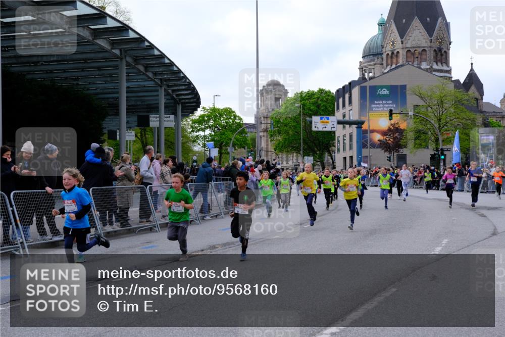 25.04.2026 - Das Zehntel Tim E. http://msf.ph/oto/9568160 25.04.2026 08:52:27 Ziel 1040, 1042, 1171, 1209, 1274, 1275, 1398, 1410, 1684, 1687, 1718, 1962, 2061, 2492, 2774, 2786, 2899, 3010, 3136, 3341, 3674, 4069 meine-sportfotos.de