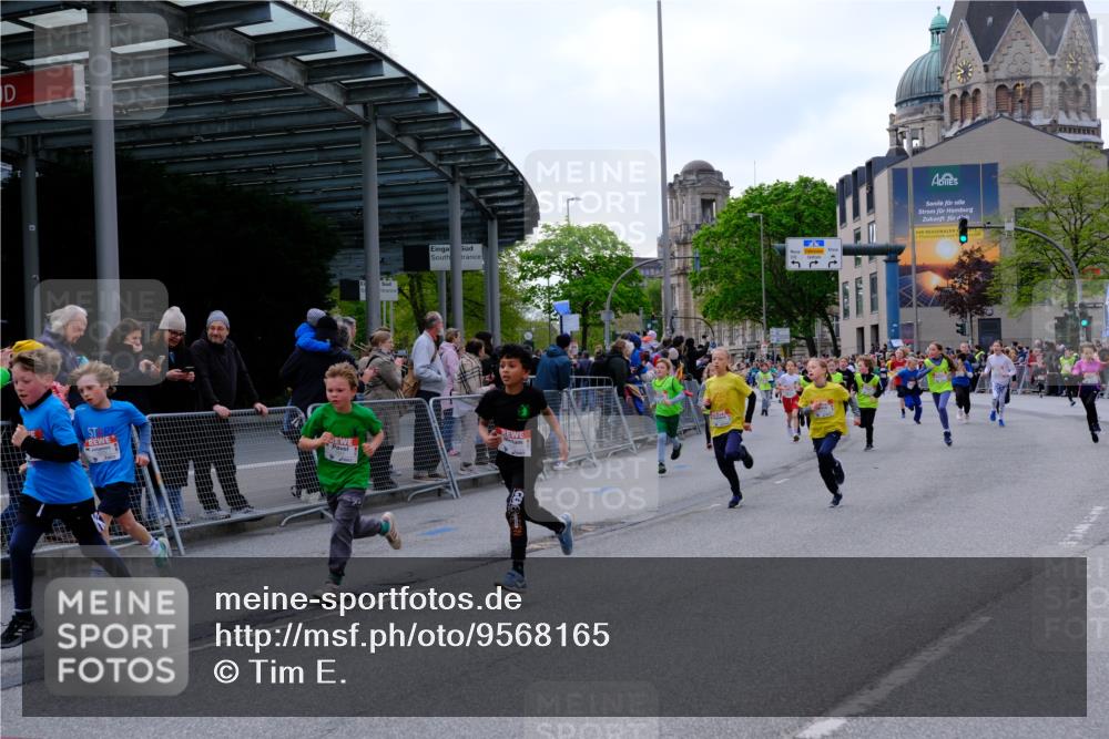 25.04.2026 - Das Zehntel Tim E. http://msf.ph/oto/9568165 25.04.2026 08:52:28 Ziel 1040, 1042, 1108, 1171, 1209, 1267, 1274, 1275, 1319, 1398, 1410, 1684, 1687, 1718, 1962, 2050, 2061, 2065, 2492, 2774, 2786, 2880, 2899, 3010, 3180, 3198, 3210, 3341, 3605, 3674, 3708, 4069 meine-sportfotos.de