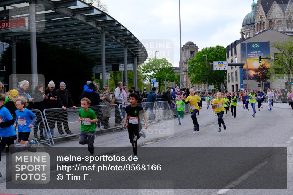 25.04.2026 - Das Zehntel Tim E. http://msf.ph/oto/9568166 25.04.2026 08:52:28 Ziel 1040, 1042, 1108, 1171, 1209, 1267, 1274, 1275, 1319, 1398, 1410, 1684, 1687, 1718, 1962, 2050, 2061, 2065, 2492, 2774, 2786, 2880, 2899, 3010, 3180, 3198, 3210, 3341, 3605, 3674, 3708, 4069 meine-sportfotos.de